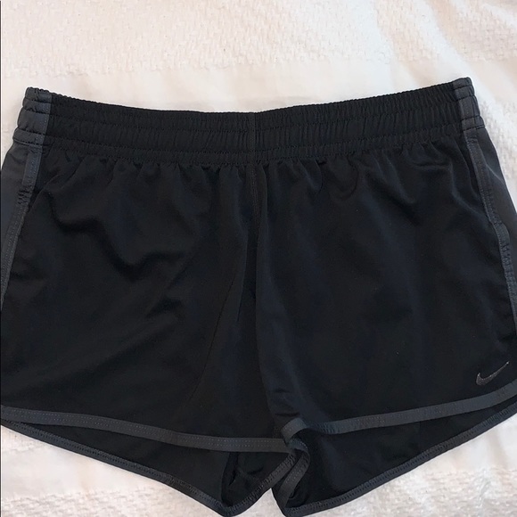 Nike Dri-Fit Shorts - Picture 1 of 3